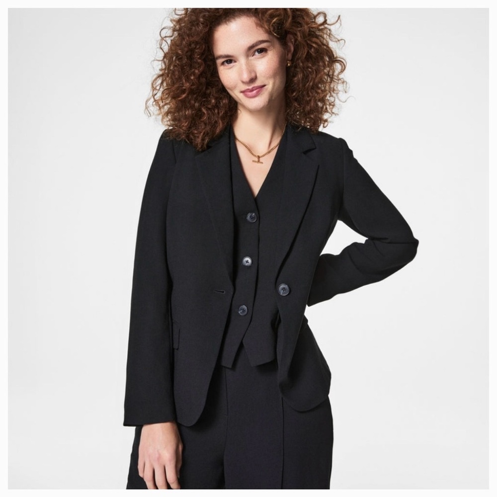 NWT SPANX Carefree Crepe Blazer with Satin Interior in Black, XS Womens Workwear